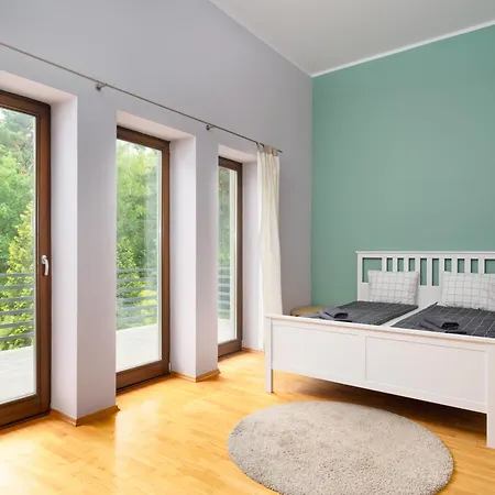 Golden - Cozy Family With Garden & Sauna, Konstancin-Jeziorna