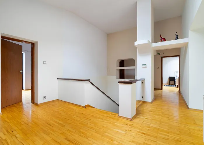 Golden - Cozy Family With Garden & Sauna, Konstancin-Jeziorna